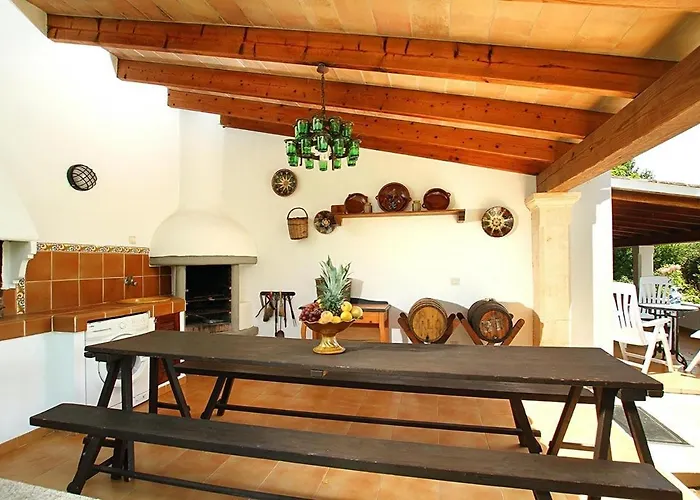 Paparri Lovely 3 Bedroom Close To By Renthousing Pollença