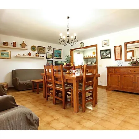 Paparri Lovely 3 Bedroom Close To By Renthousing *