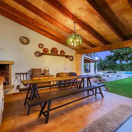 Paparri Lovely 3 Bedroom Close To By Renthousing Villa