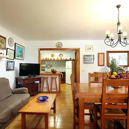 Вилла Paparri Lovely 3 Bedroom Close To By Renthousing