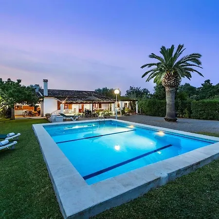 Paparri Lovely 3 Bedroom Close To By Renthousing Вилла