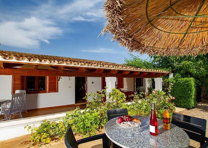 Paparri Lovely 3 Bedroom Close To By Renthousing