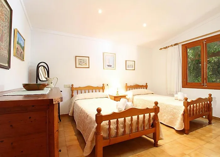 Paparri Lovely 3 Bedroom Close To By Renthousing *